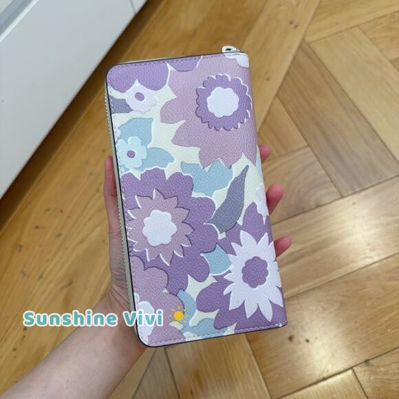 NWT Coach Long Zip Around Wallet CBN95 Ivory Purple Floral Printed Canvas - Picture 4 of 8